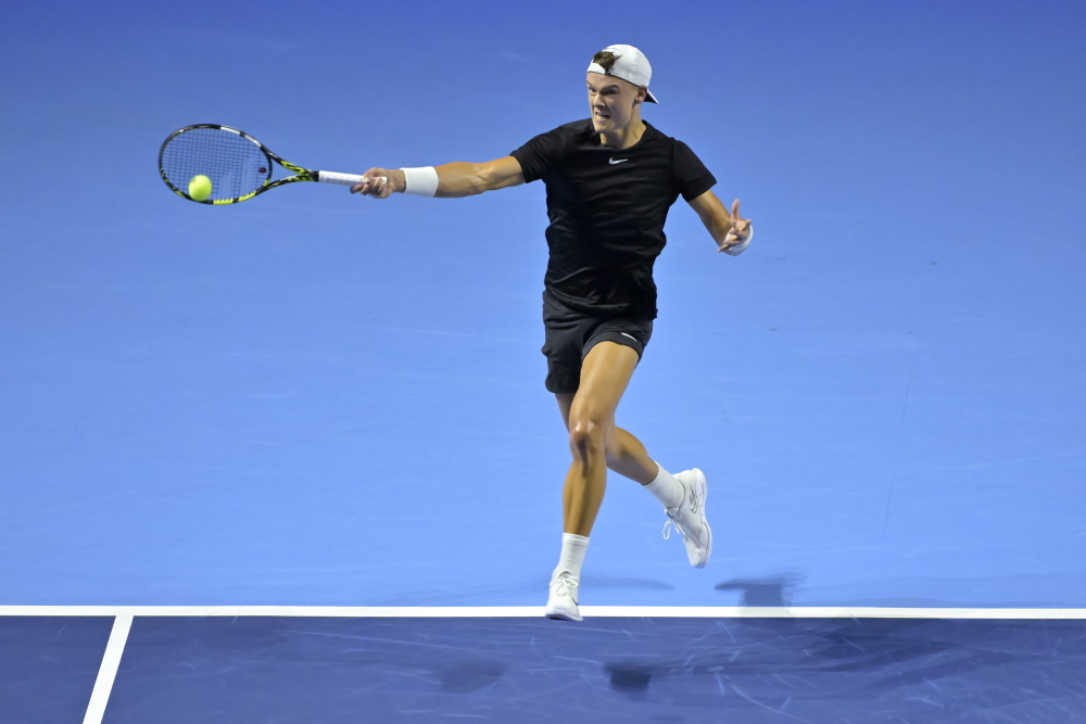 随着比赛的 随着比赛的