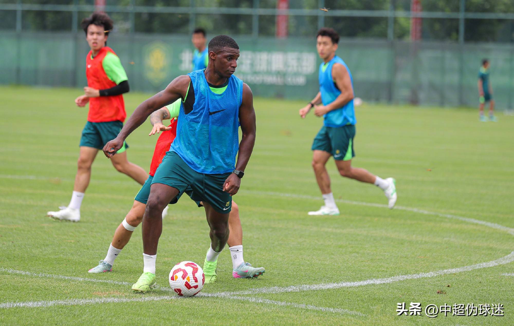 国际舞台 国际舞台