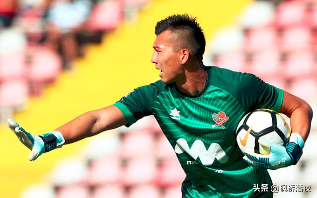 是他如何更 是他如何更